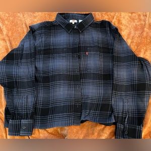 Levi's Women's Navy and Blue flannel [A-22]